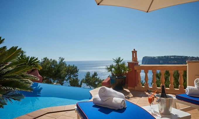 Port d'Andraitx House | Large accommodation on Mallorca with pool and sea views (Villa PEKA)