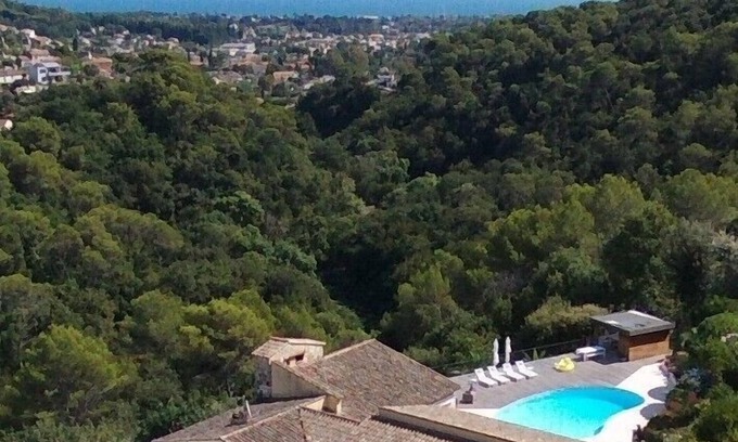 Domaine des Clausonnes House | Large and quiet villa nestled in nature, with gorgeous sea views