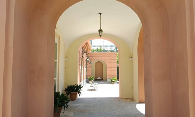 Piano di Sorrento Apartment | Large apartment in historic villa on Sorrento's peninsula by the Amalfi's coast