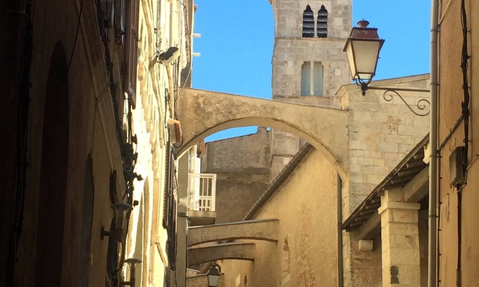 Bonifacio Apartment | Large charming duplex, air-conditioned and WiFi in the heart of the citadel