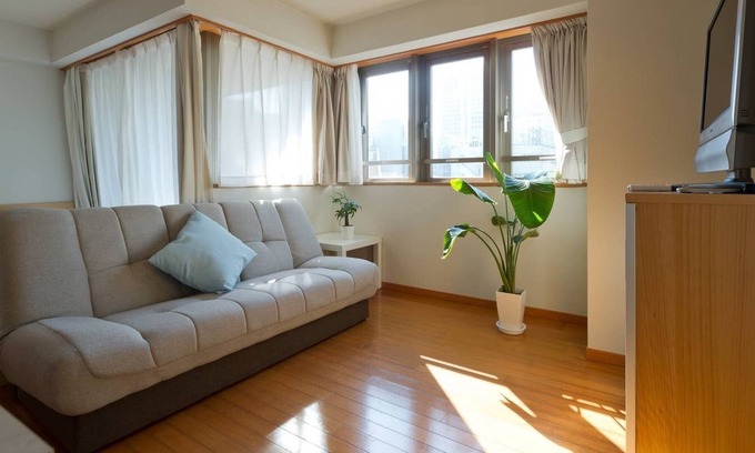 Higashiazabu Condo | Large Cozy Studio at Central: 1 minute from Akabanebashi Station, a super comfortable room in quiet Azabu