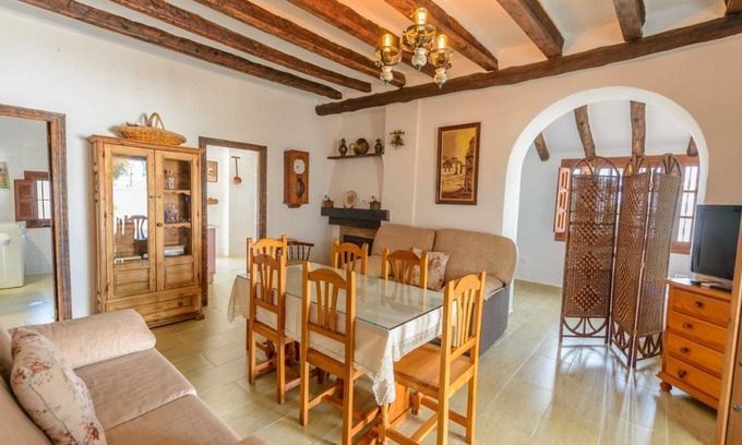 Alcaucin Hotel | Large Family House with Private Pool near the Beach