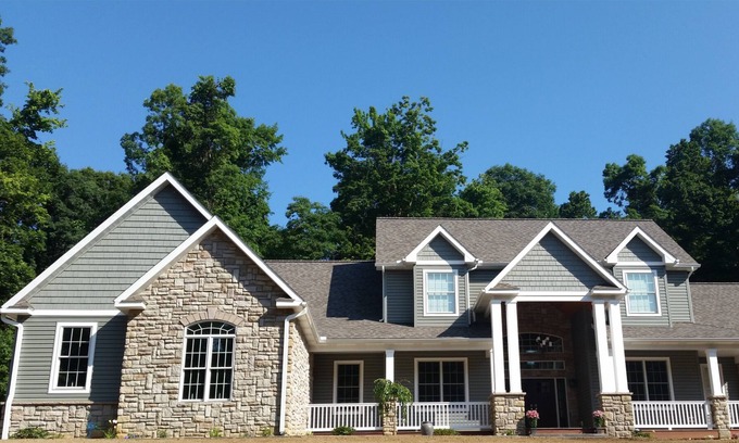 Howard House | Large, Gorgeous, Penn State Area Home!