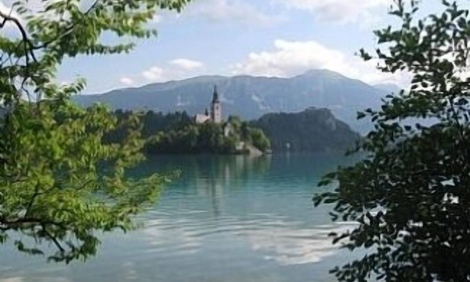 Bled House | Large House In The Center Of Bled Close To The Castle, Lake, Bars Restaurants