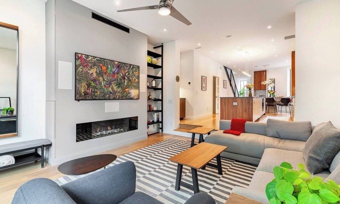 Georgetown House | Large, luxurious, brand new 4-bedroom townhome in the center of Georgetown