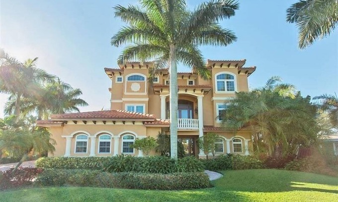 Indian Rocks Beach House | Large Mediterranean Oasis - Water Views & Pool -KING BEDS