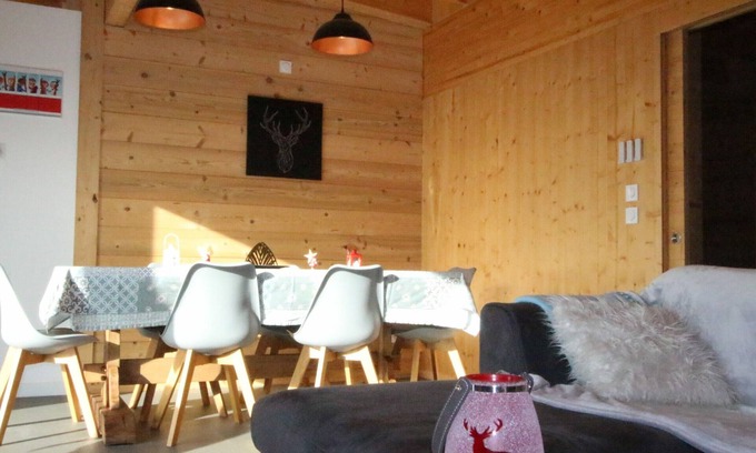 Chamrousse Ski Chalet | Large modern chalet for 12 people with WiFi in Chamrousse