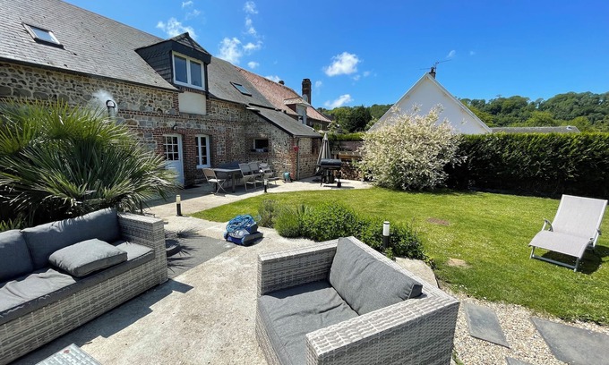 Vittefleur House | Large Normandy seaside house with heated pool and Nordic bath