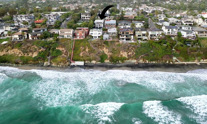 Leucadia Apartment | Large Ocean View Apt Balcony with Two King Suites