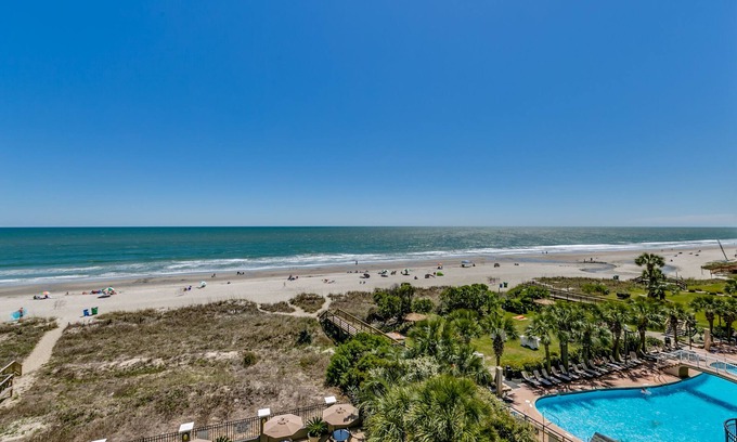 Myrtle Beach Condo | Large Oceanfront Three Bedroom Two Bath Condo at Carolina Dunes! (6th Floor)