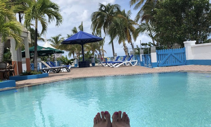 Maho Hotel | Large Pool/1 BR/1Bath Apt. in Beautiful St. Martin in Simpson Bay!