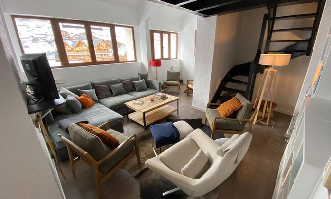 Les Deux Alpes Apartment | Large renovated duplex - 10 pers, 4 bdrm, 3 bath, 80m2 terrace