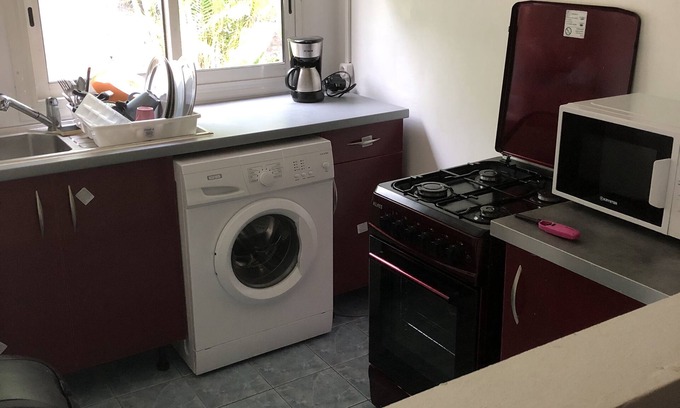 Saint-Denis Apartment | Large studio - 2 persons