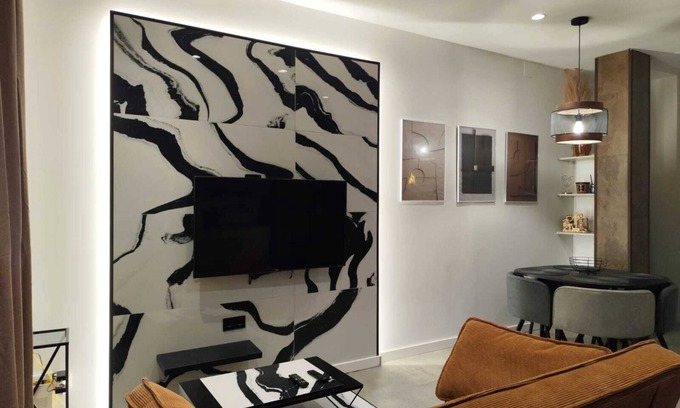 Ciutat Jardi Apartment | Large Studio in Valencia