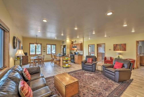 Ten Sleep House | Large Ten Sleep Home on Main St, 10 Mins to Canyon
