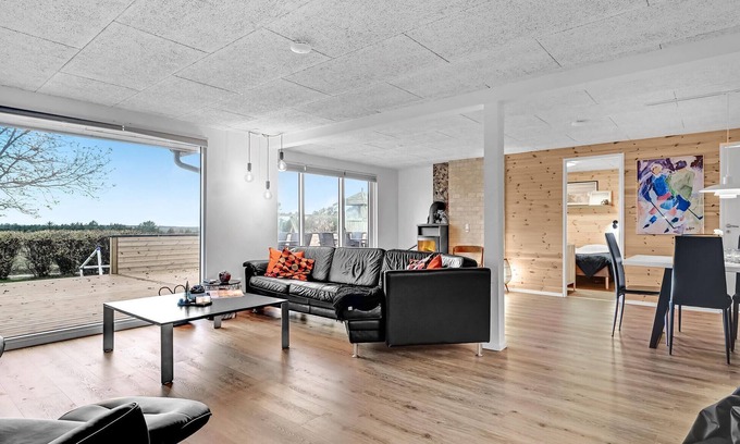 Bønnerup Strand House | Large vacation home with private indoor pool and sauna in beautiful Djursland.