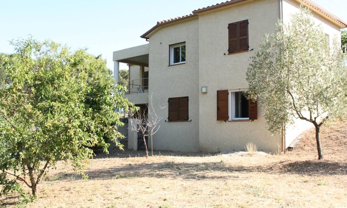 Saint-Florent Villa | Large villa with enclosed garden 4.5 km from St Florent.