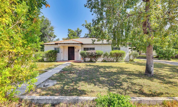 Mesa House | Large Yard & Patio: Historic District Home in Mesa
