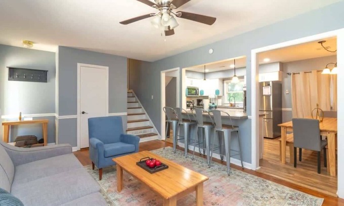 Columbus House | Large Yard with Treehouse! Tri-Level Retreat