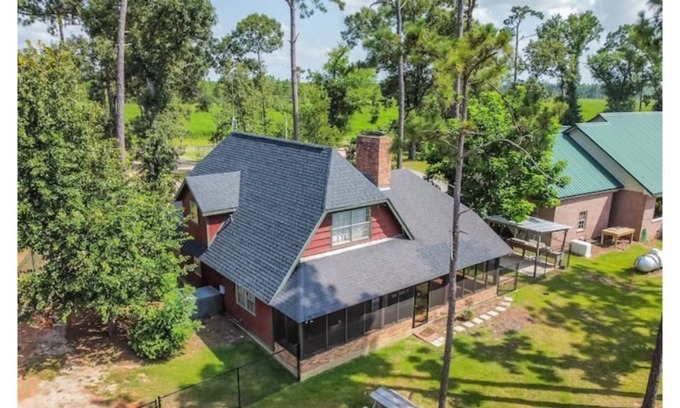 Donalsonville Cabin | Larry's Landing /// WATERFRONT