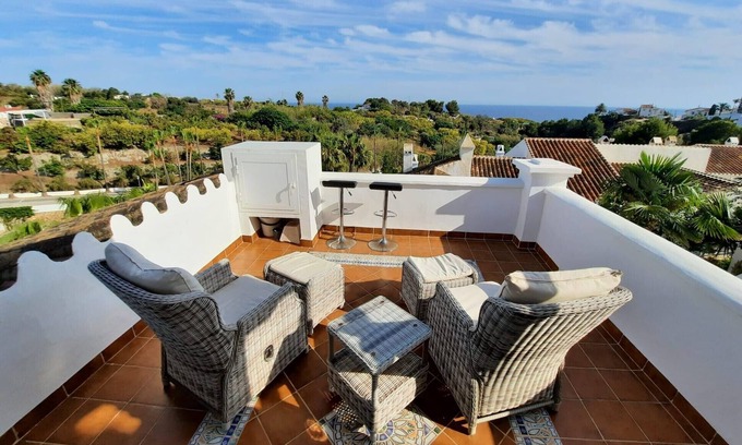 Oasis del Capistrano Apartment | Las Palmas 15C - El Oasis de Capistrano!