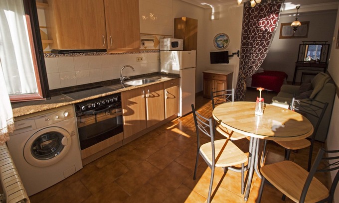 Cangas de Onis Apartment | Las Palmeras Apartment Nº2 (2 people)