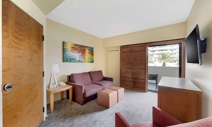 Enterprise Hotel | Las Vegas Resort near Attractions:Near Harry Reid Airport,Free Parking,Pool