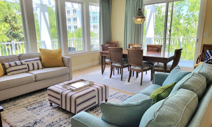 Baytowne Wharf Condo | Lasata 3401 ~ "Coconut Cottage" is your next favorite place to stay!