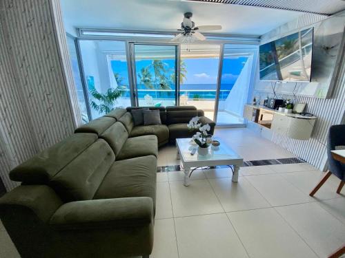 Juan Dolio - El Pueblo Apartment | LasOlasTower JuanDolio-2Br-3Bds-7Px-WiFi-SeaView