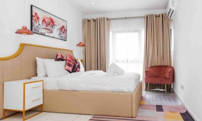 Cantonments Apartment | Lavish Poolview 2BR Duplex Apt, @ Embassy Gardens