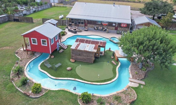 Cypress House | Lazy River Retreat in northwest Houston