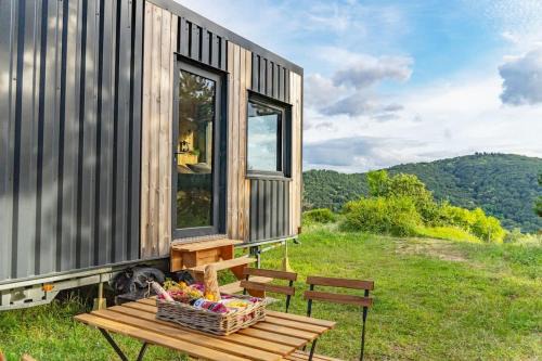 Loubeyrat House | Le Bosquet des Dômes - Panorama des Puys à Cheval