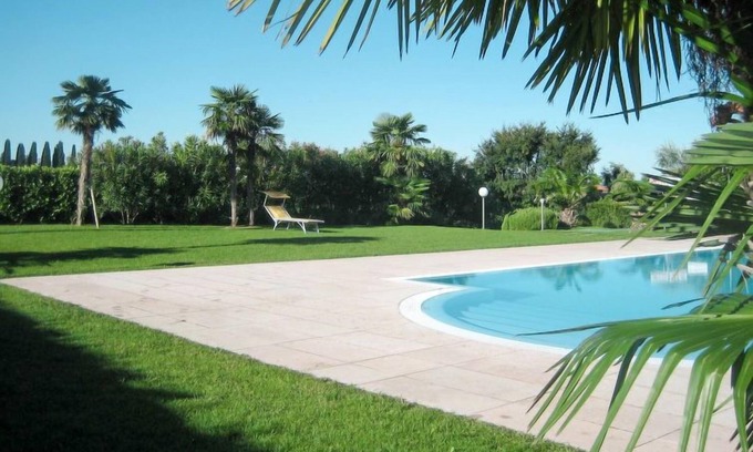 Lazise Apartment | Le Camelie by Interhome