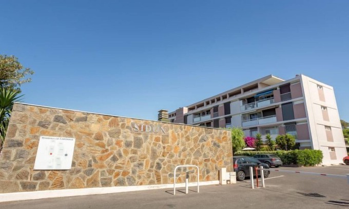 Carqueiranne Apartment | Le Carthage by Interhome