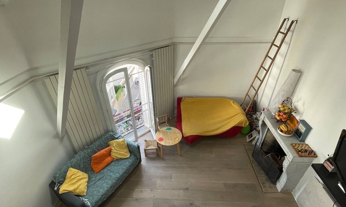 Grenelle Apartment | Le Charme D'un Grand Duplex Près de la Tour Eiffel, Idéal Pour les Familles