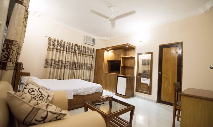 Gulshan House | Le Chateau cheap prices Boutique hotel in Gulshan