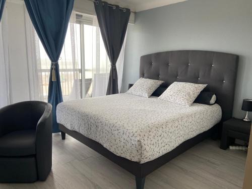 La Baule-Escoublac Apartment | Le Cheval Bleu