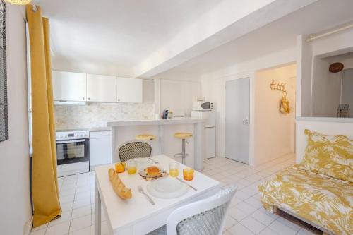Old Town Apartment | Le cocon - 5 min à pieds du Port