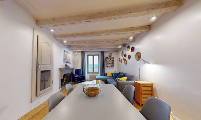 Annecy Old Town Apartment | Le Cocon Rousseau - Pretty T2 in Old Town