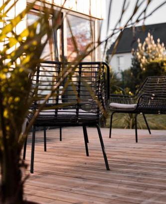 Luc-sur-Mer House | Le coquillage, la clef des paons