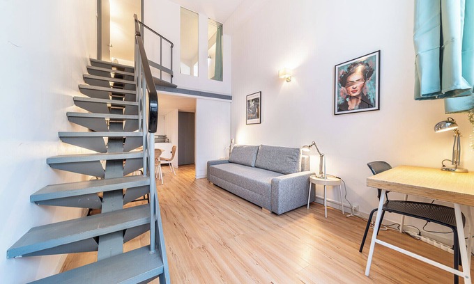 6th Arrondissement Apartment | Le Cosmo - Cosy appart 2 pers-Brotteaux-Métro B