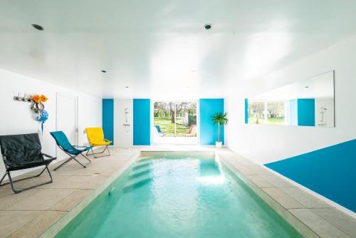Coulonges-Cohan House | Le Domaine d'Ailleurs