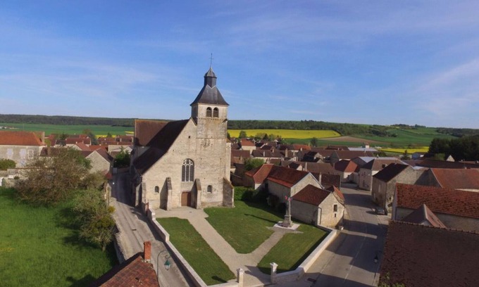 Argenteuil-sur-Armancon House | Le Gîte du Petit Loup