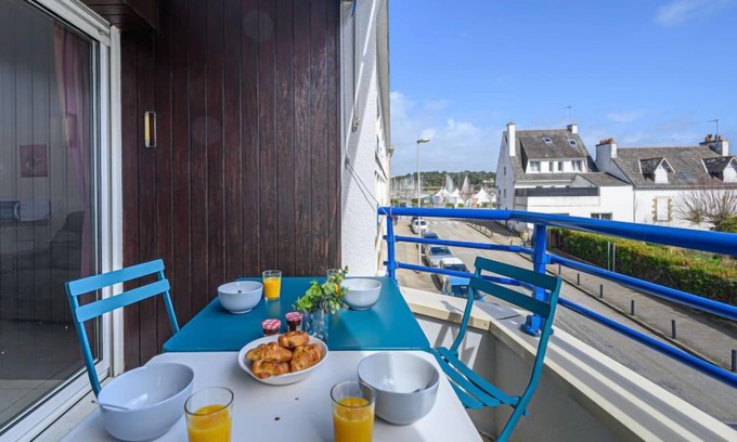 La Trinite-sur-Mer Apartment | Le Galion by Interhome