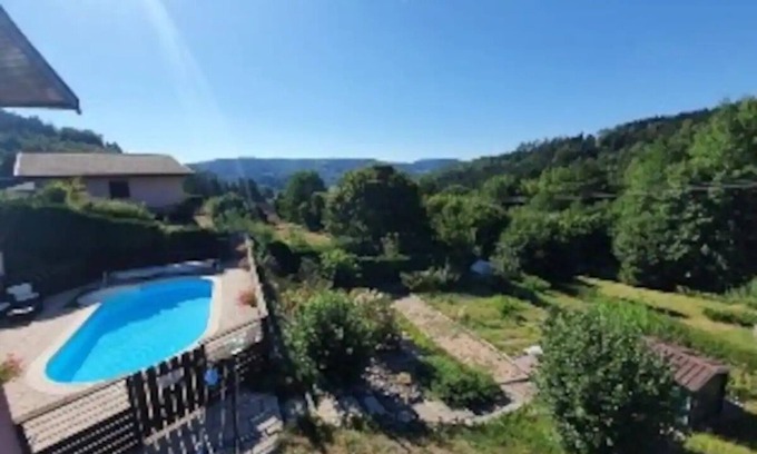 Le Tholy Apartment | Le Héron de l'Etang - Appt vue montagne - Piscine