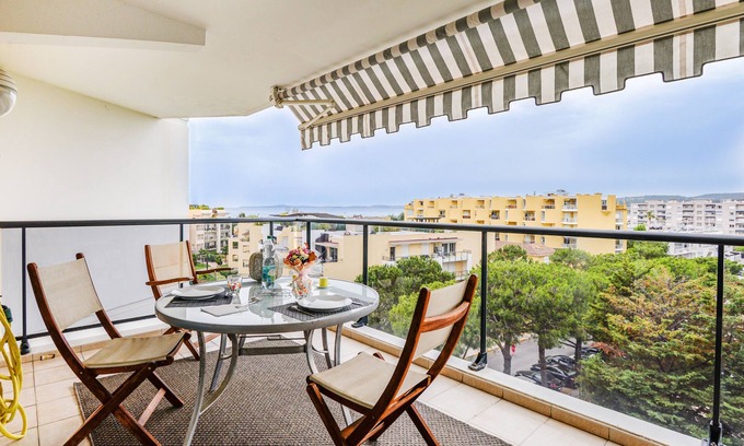 Cros-de-Cagnes Apartment | Le Lido - Piscine, proche plage