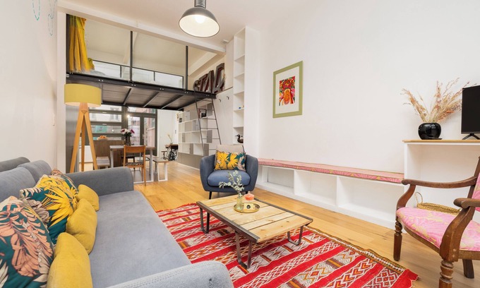 Saint-Denis Apartment | Le Loft du Stade | 6 rooms | terrace | arcade | architect's loft