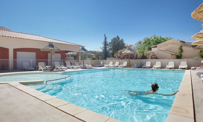 Aigues-Mortes House | Le Mas des Flamants by Interhome