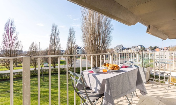 Cabourg Apartment | Le P'tit Idéal - Two Bedroom Apartment, Sleeps 4