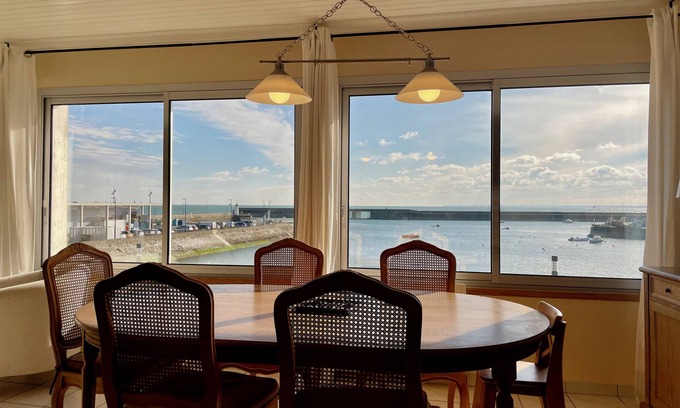 Quiberon Apartment | Le Panoramique-4p-Sea view-Quiberon center-Wifi